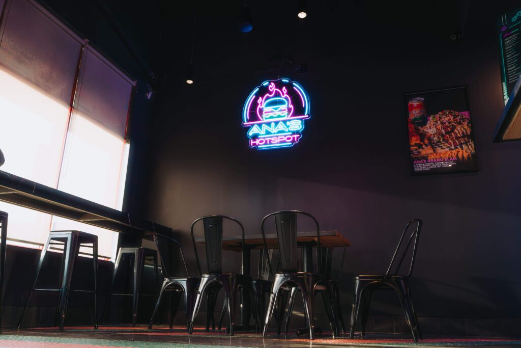 Anas Hotspot - Thornhill (Interior)-SHR05301-HDR